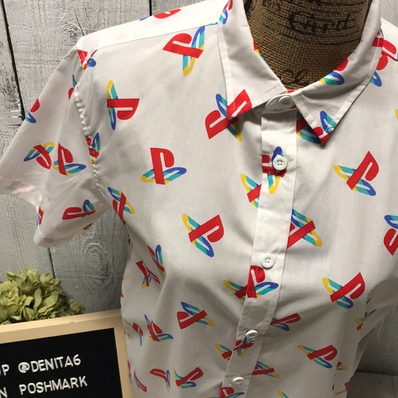 Men’s PlayStation Logo Button Down Shirt M - Picture 2 of 6